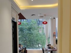 -红东阁东北菜烤肉酒馆(CROSS万象汇店)