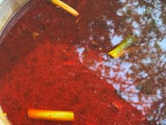 -肖肖酸萝卜鱼火锅(总店)