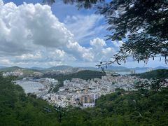 -鹿回头风景区
