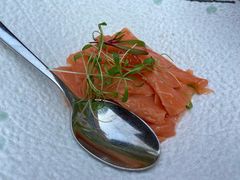 三文鱼温泉蛋配鱼子-Solo(衡山路店)