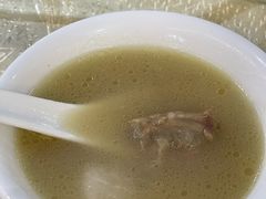 -红旗山庄(圭峰山店)