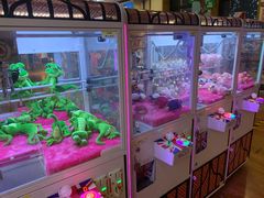 -新华书店(泉城路店)