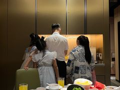 -海底捞火锅(八佰伴店)