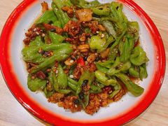 鲜椒小炒肉-思博半步颠小酒馆(梦时代店)