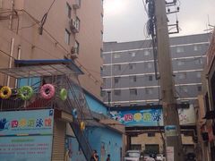 四季恒温游泳馆铁通店-西安山永游泳俱乐部（铁通）四季恒温游泳馆