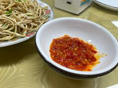 -崴海渔村(虹梅路店)