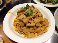 拌豆皮-滨城串吧(三元桥店)