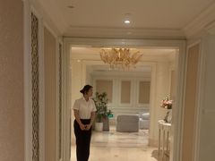 -麓湖国际水疗