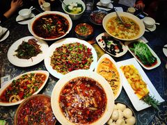 -舌尖上的食缘花园主题餐厅