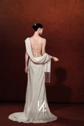 -Renee芮亦婚纱(原丽莎)