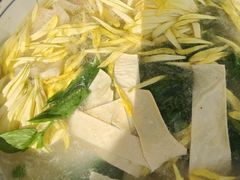 -火烧房子菊花米线(兴盛路店)