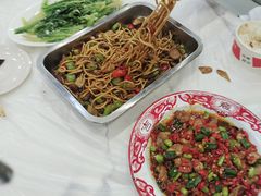 -江城燕子大排档(江汉路步行街店)