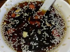 -野山舂·贵州现舂酸汤火锅(鸿通城店)