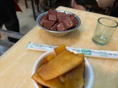 -华哥新鲜猪精品美食