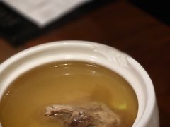 参片乳鸽汤-肴约·花园式餐厅(湖里店)