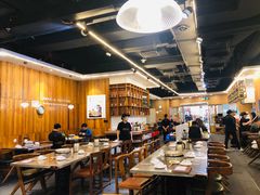 大堂-胡须佬鸡煲四季火锅店(石厦西村直营店)