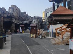 -裕龙汤泉