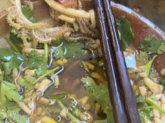 -黄潇洒老火锅(九眼桥宏济巷店)