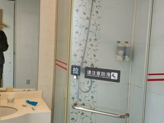 -悦友酒店(长沙井湾子国际家具广场店)