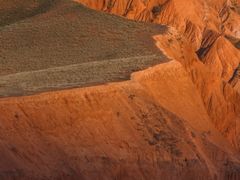 -天山神秘大峡谷