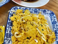 银鱼炒蛋-品鲜村农家菜·阳澄湖大闸蟹(总店)