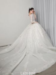 点击看大图 -Lady Jane高端婚纱礼服馆