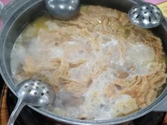 -侠成水上农庄(工业大道店)