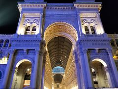 -文艺复兴百货(米兰大教堂广场店)