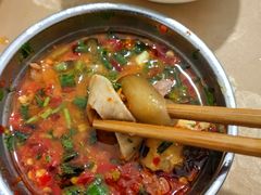 -黑竹沟新场牛肉火锅