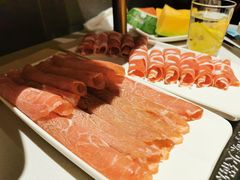 -海底捞火锅(长宁路龙之梦店)