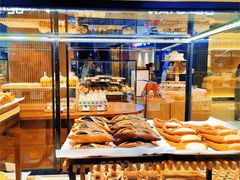 -CARINO BAKERY&CAFE(人广来福士店)