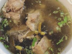 排骨石橄榄炖汤-勇盛潮汕浅海鱼(黄岐名雅路店)