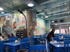 大堂-马路边边麻辣烫串串火锅(体育西路店)