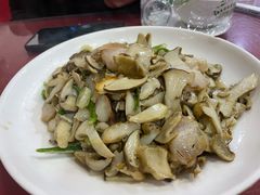 -邱二餐馆