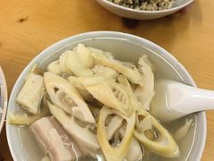 腌笃鲜-谈灵农家柴爿菜饭