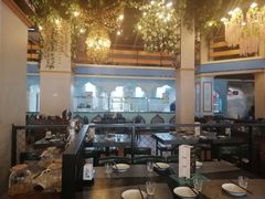 -壹号院音乐餐厅•烤全羊•新疆菜(浐灞店)