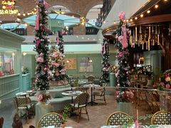 -查特花园美食广场(西单大悦城店)