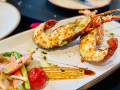 香焗龙虾配自制黑松露酱-上海苏宁宝丽嘉酒店·Cafe Bellagio西餐厅