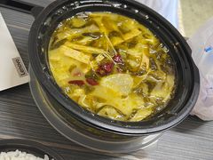 -渝是乎川渝小炒(新世界百货望京店)