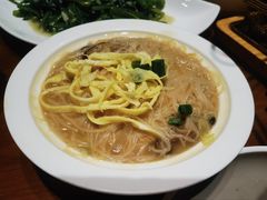 -宴小馆·小海鲜青岛菜(五四广场店)