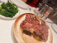 -Wolfgang’s Steakhouse 沃夫冈牛排馆(上海白玉兰广场店)