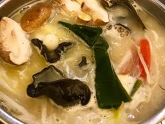 -香园自助小火锅