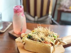 可乐饼虾仁三文治-拾年