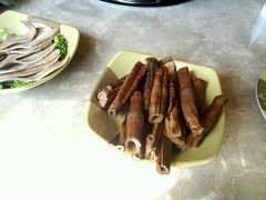 android_upload_pic-易门野生菌府·菌海森林(月牙潭公园店)