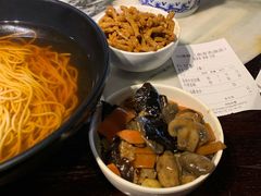 -功德林(南京西路店)