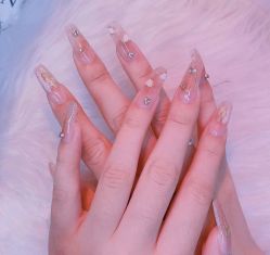 -莎拉美学·美甲美睫