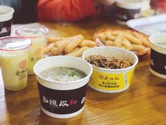 -吉庆街美食广场