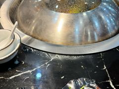 -袁小二大东北铁锅炖(吉祥村总部)