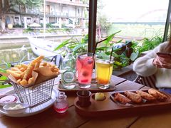 -喜洲吧·江畔老船厂·庭院餐厅(喜临院店)