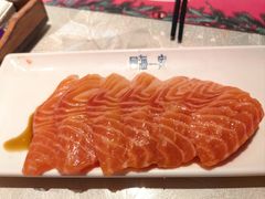 -四海一家自助餐(益田假日广场店)